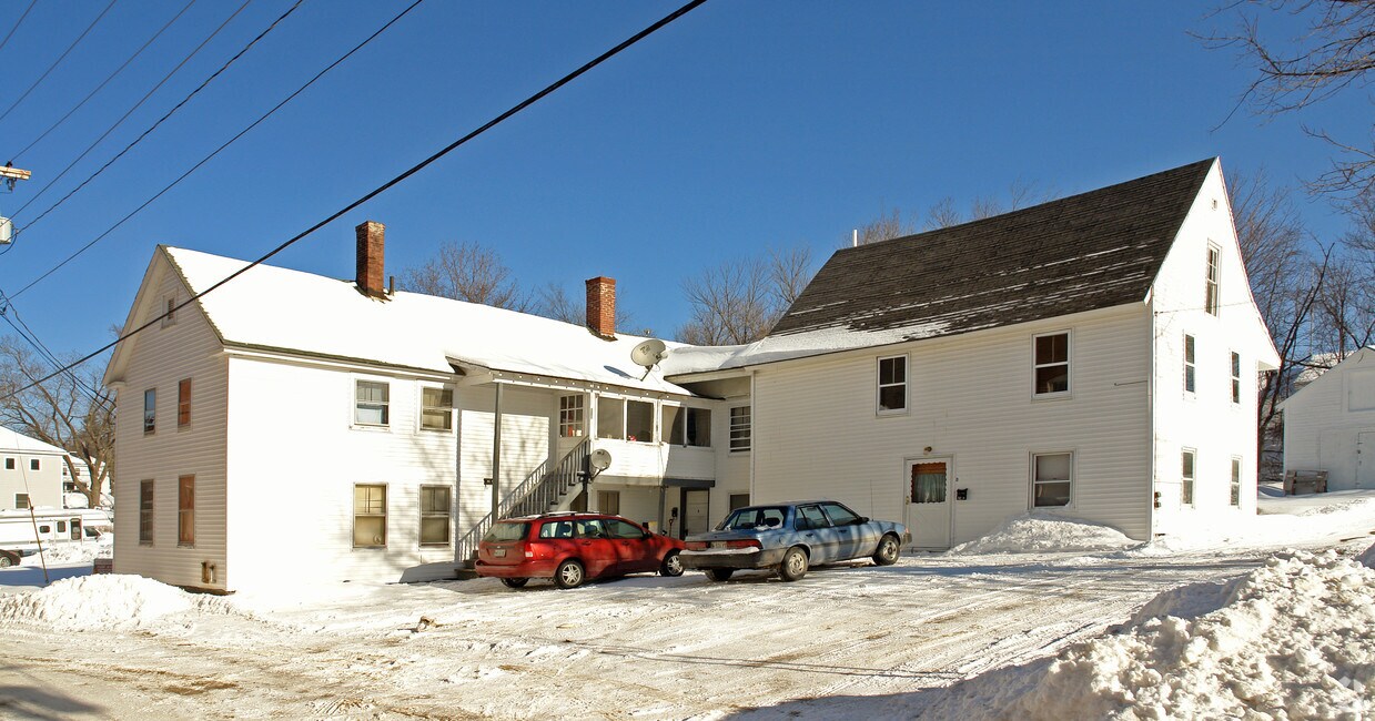 Primary Photo - 32 Clark St