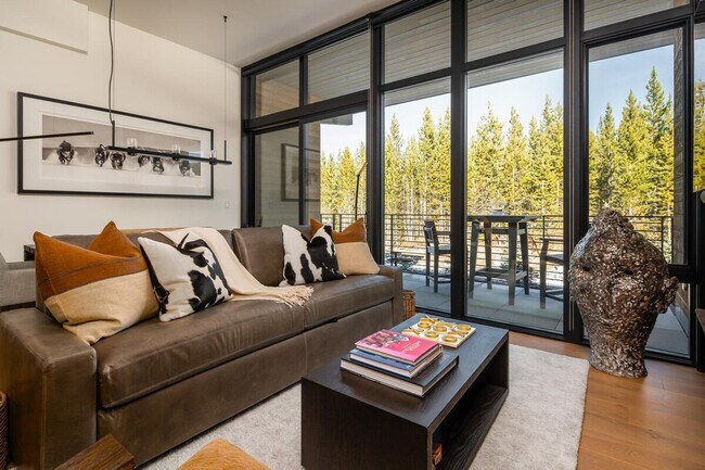 Foto del edificio - 4 Boathouse Way