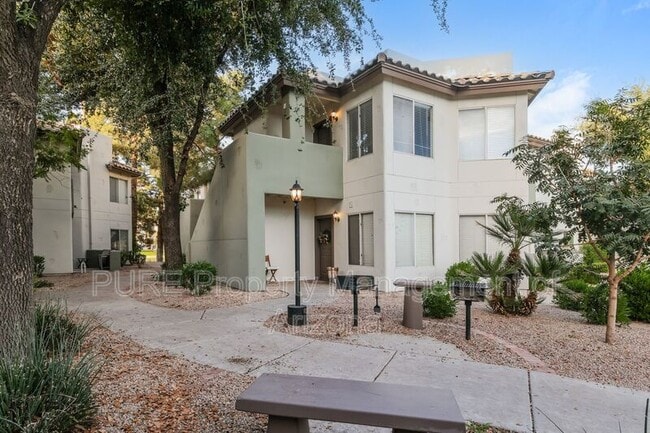 Foto del edificio - 1825 W Ray Rd