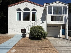 Building Photo - 912 N Humboldt St
