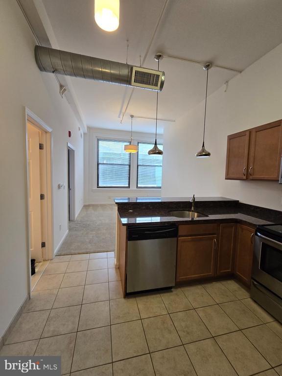 Building Photo - 4368 Cresson St
