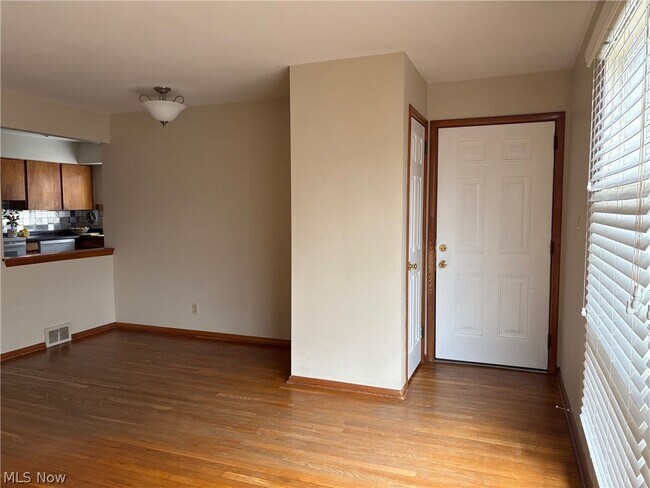 Foto del edificio - 1771 Tanglewood Dr