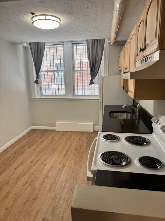 Foto del edificio - 38 Hemenway St