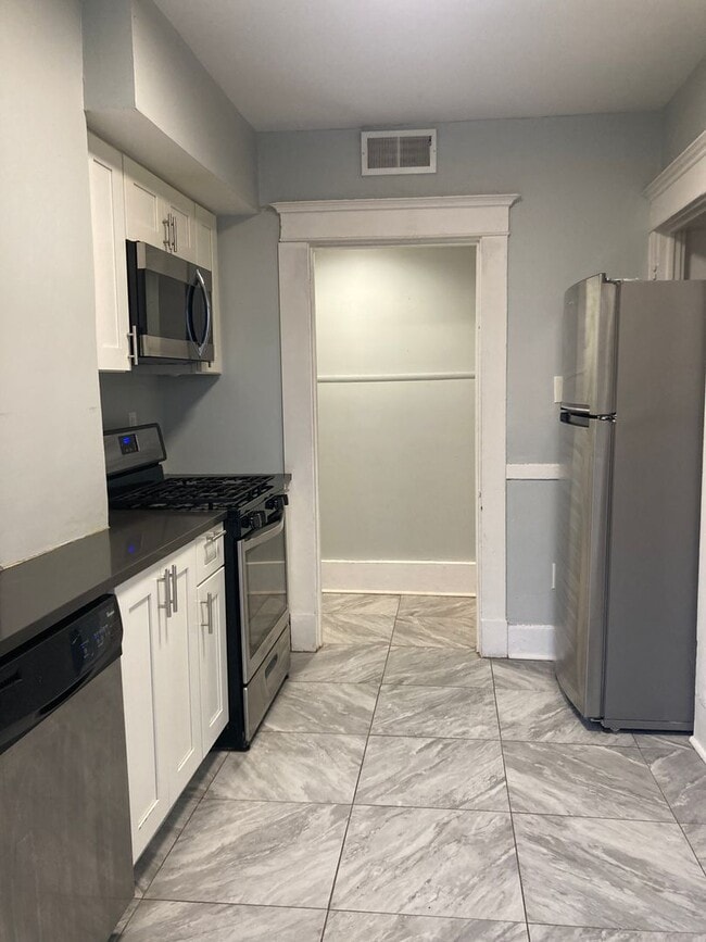 Building Photo - 5518 Broad Street