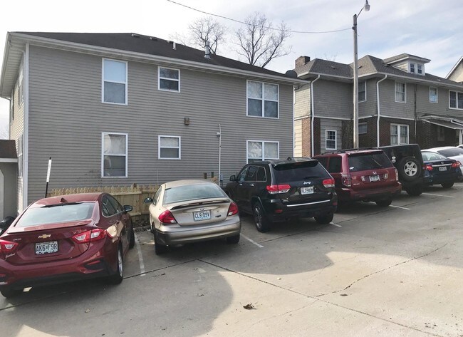 Foto del edificio - 1517-1521 Wilson Ave