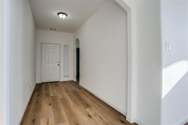 Foto del edificio - 317 Meadow View Ln