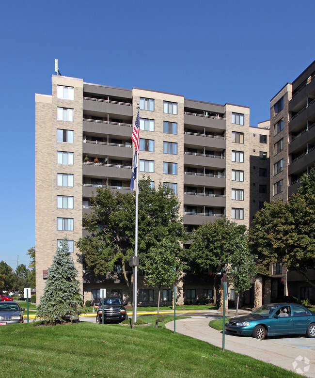 Foto del edificio - Garden City Tower