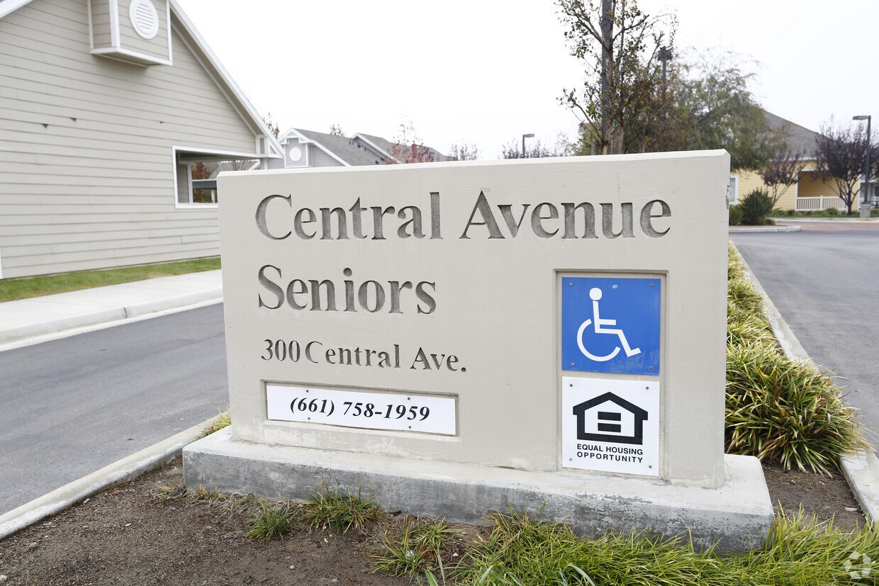 Central Avenue Seniors Apartments in Wasco, CA