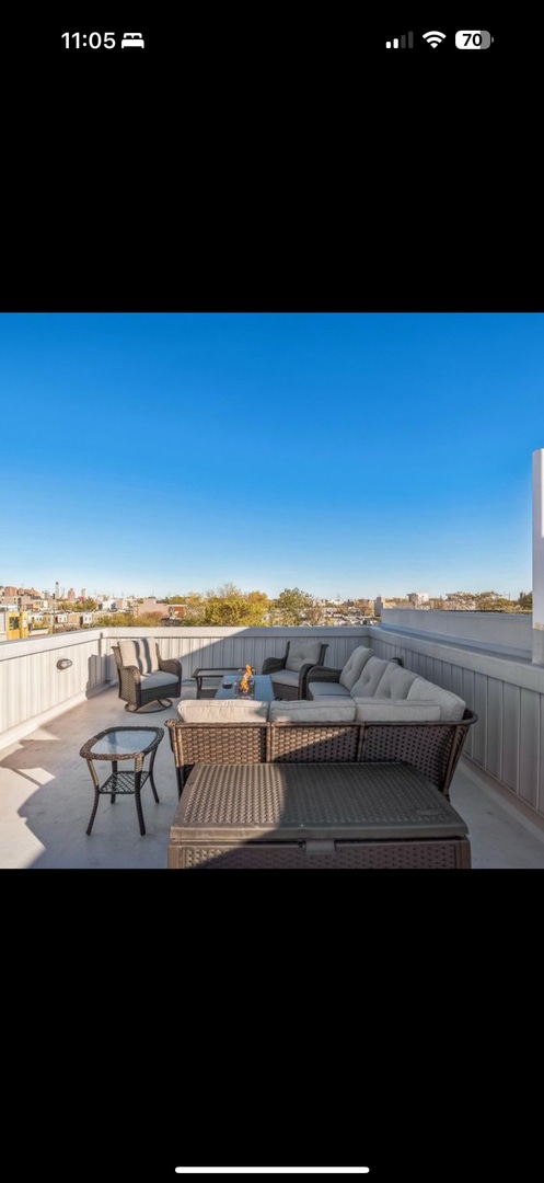 Building Photo - New construction with ALL the amenities