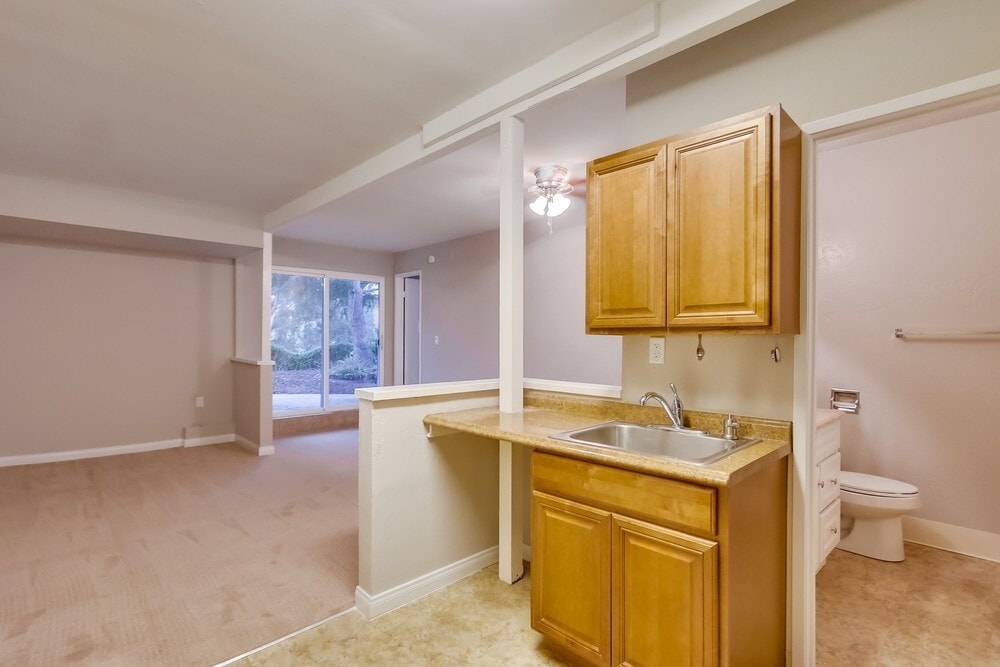 Primary Photo - 450+ Sqft Studio in University City