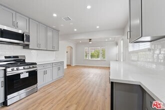 Building Photo - 1349 S Curson Ave