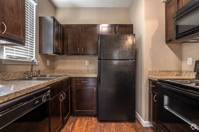 1BR, 1BA - 706SF - Cocina - Estates at Fountain Lake