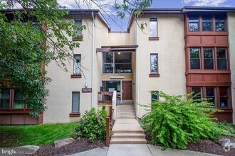 Building Photo - 5870 Thunder Hill Rd