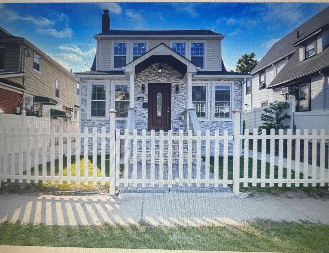 Primary Photo - 100-36 197th St