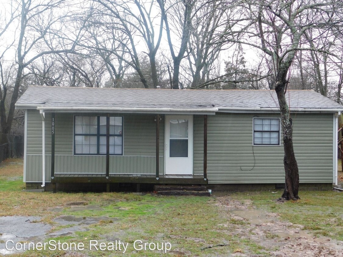 1005 Morris St, Pocola, OK 74902 House Rental in Pocola, OK