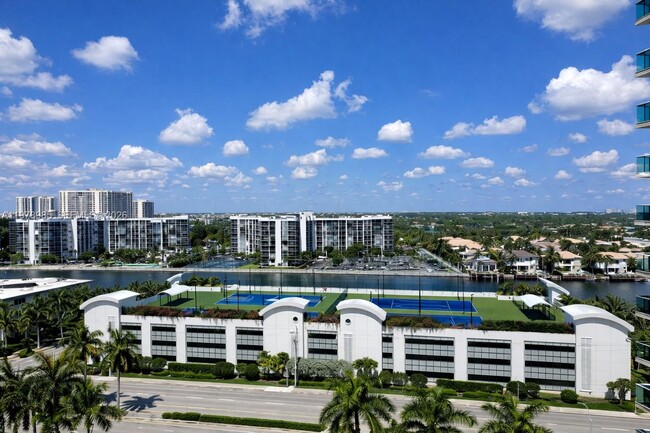 Foto del edificio - 2501 S Ocean Dr