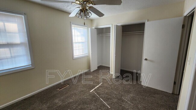 Building Photo - 7632 Hunters Ridge Ln