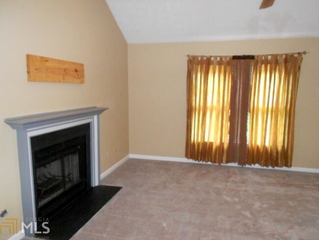 Building Photo - 3830 Angora Pl