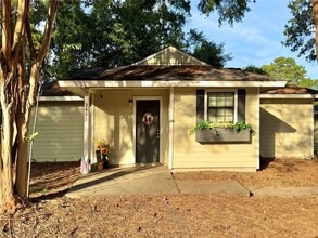 Building Photo - 3487 Balboa Cir