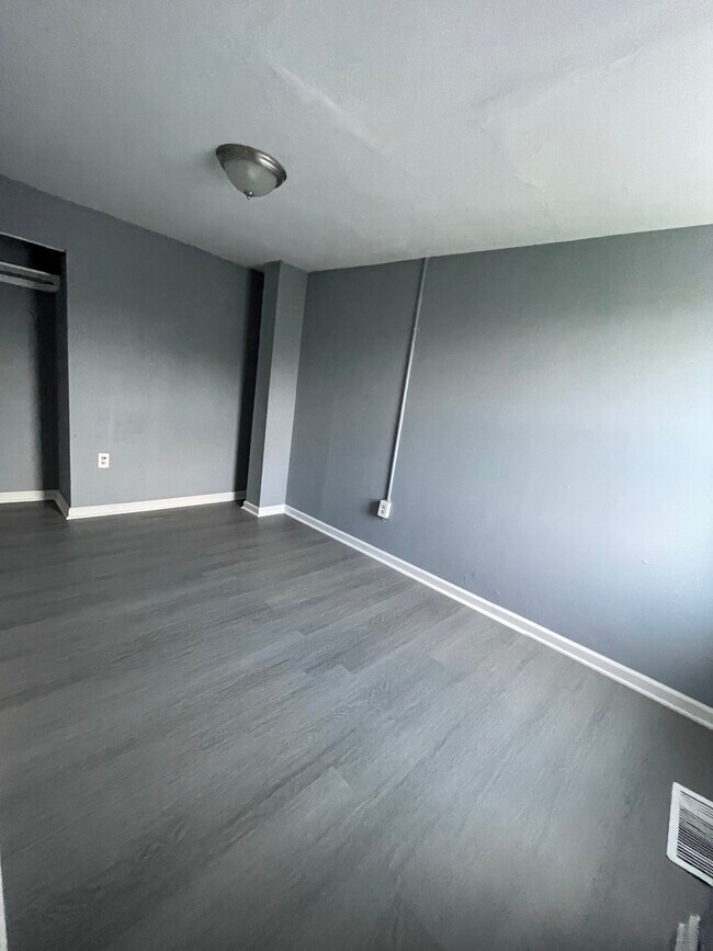 Foto del edificio - 1659 Foulkrod St