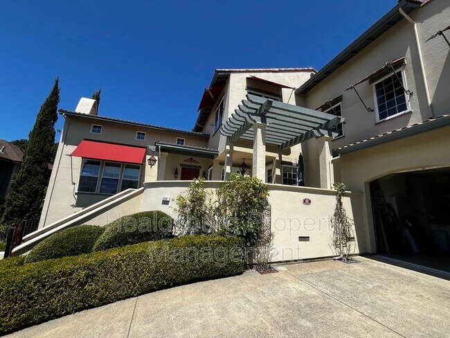 Foto del edificio - 265 Cedar Cir