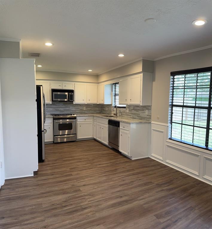 Foto principal - 109 Mistletoe St