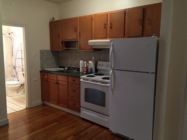 Photo - 8 Wigglesworth St Apartment