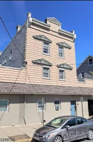 Primary Photo - 276 Washington St