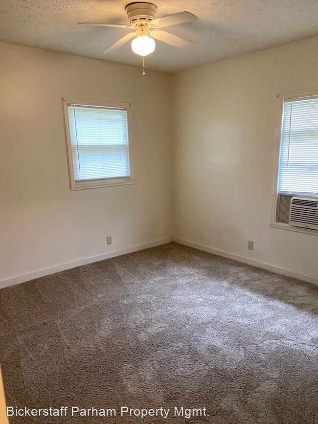 Building Photo - 4317 3rd Ave