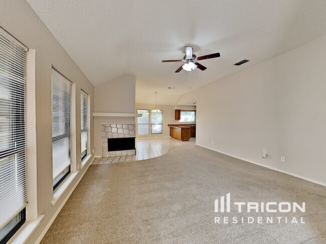 Foto del edificio - 1637 Woodhall Way