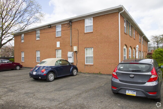 Building Photo - 69-73 Georgetown Dr