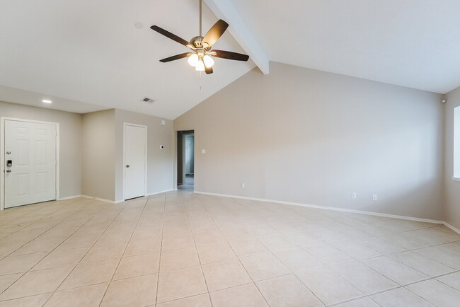 Foto del edificio - 22111 Eagle Meadow Dr