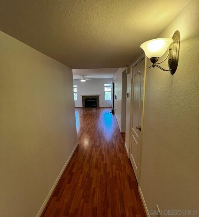 Building Photo - 12027 Alta Carmel Ct