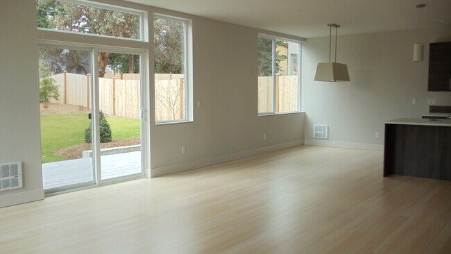 Foto del edificio - 1236 NE 117th St