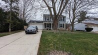 Foto principal - 2735 Foster Ave