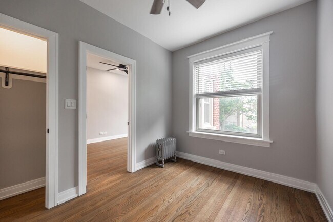 Foto del edificio - 5452 N Paulina St