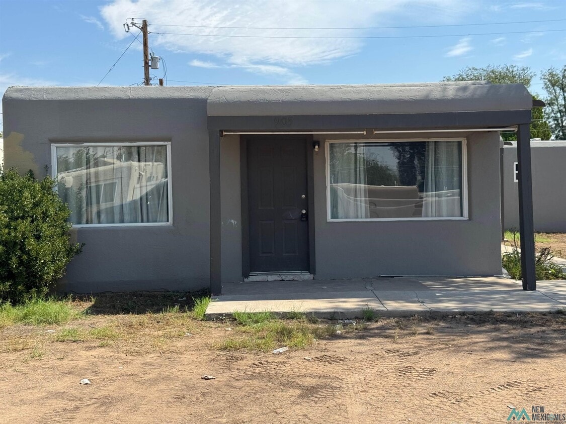 Foto principal - 905 Bullock Ct