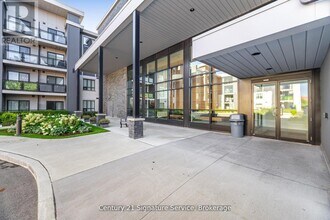 Building Photo - 3170 Erin Mills Pkwy