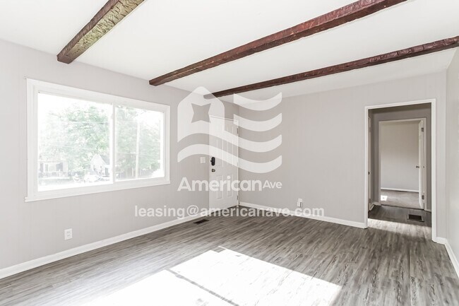 Foto del edificio - 7252 Bernard Ave