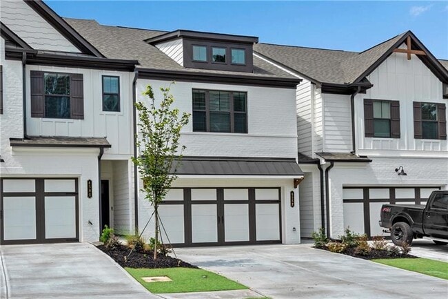 Foto del edificio - 4582 Cypress Pk Dr