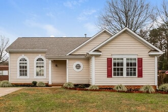 Building Photo - 5210 Grenelefe Village Rd