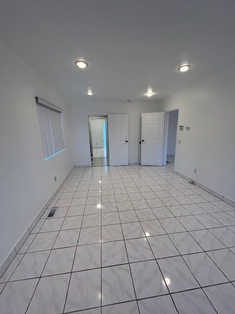 Foto del edificio - 4911 San Rafael Ave