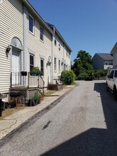 Building Photo - 68 S Willard St