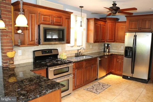 Foto del edificio - 915 N Bancroft Pkwy
