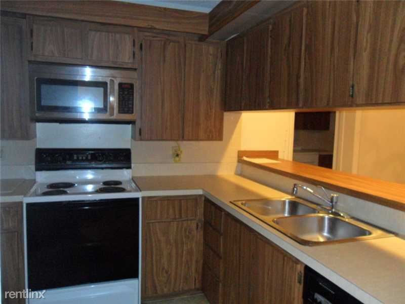 Foto del edificio - 1518 Whitehall Dr