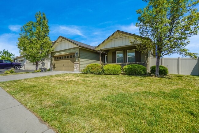 Building Photo - 2724 Sommersby Wy N