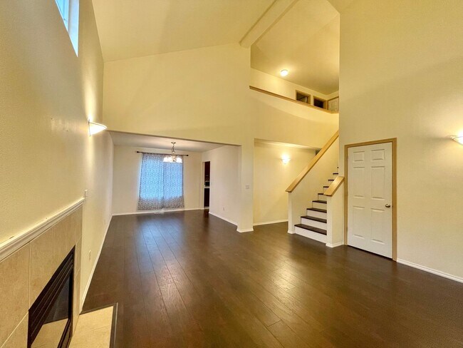 Foto del edificio - Great Home For Rent