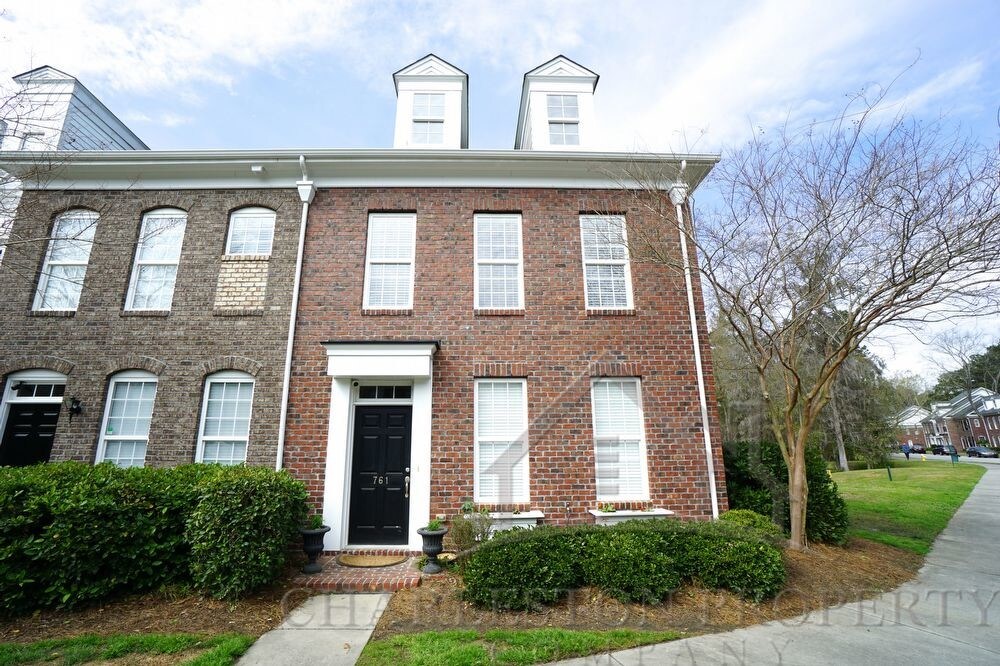 Primary Photo - 3BR/2.5BA West Ashley Townhome