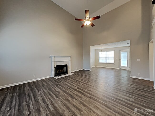 Building Photo - 1218 Melvin Dr