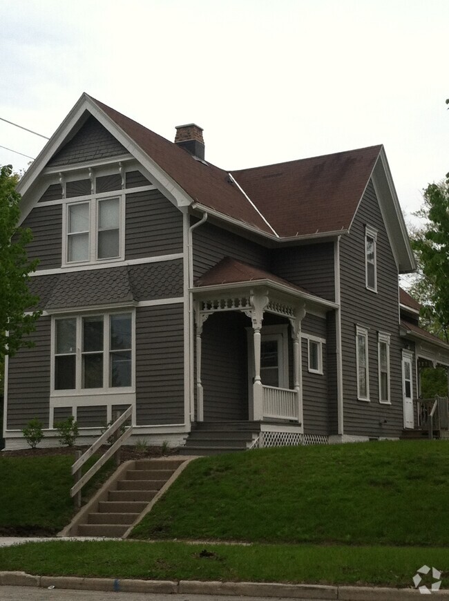 Building Photo - 1629 North 3rd Street